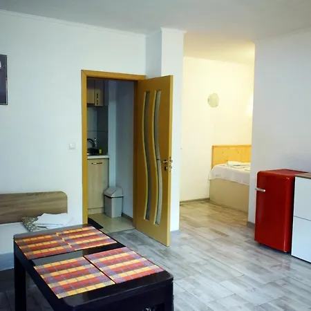 Flora Beach 6 Apartment Burgas